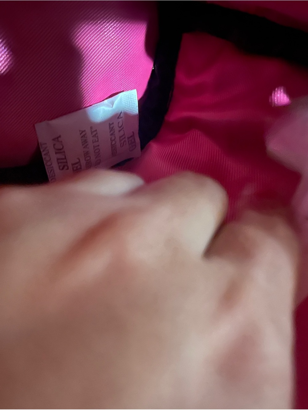 Black and Hot Pink Hello Kitty Loungefly Quilted Dome Satchel Handbag - Picture 8 of 9